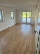 Essen/Wohnen - 2-ZKB Obergeschoss-Wohnung mit Süd-Balkon, elektrischen Rollläden, Fußbodenheizung und bodengleicher Dusche in ruhiger Lage von Schrobenhausen!